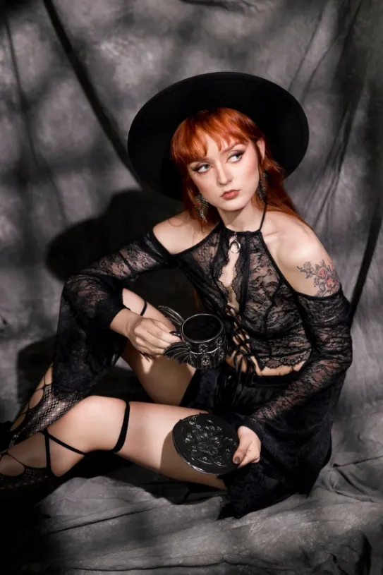 BELLADONNA KORONKOWA BLUZKA-Restyle Fashion