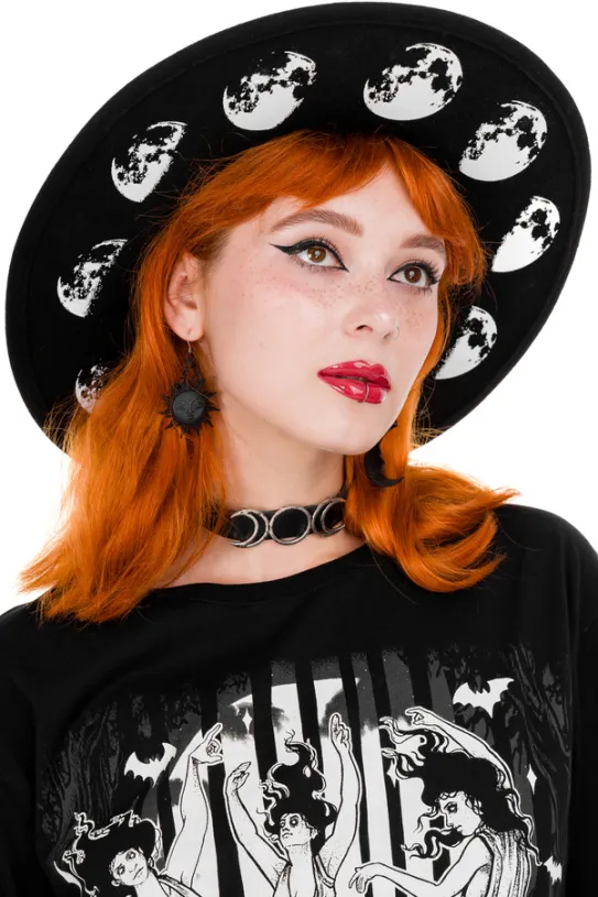Czarny kapelusz MOON PHASES z księżycem i szerokim rondem-Restyle Fashion