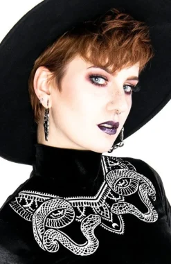 Czarny Top z Aksamitu z haftem węży SNAKE VELVET TOP-Restyle Hot