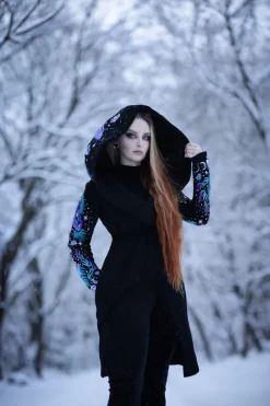 ENCHANTED FOREST HOODIE Bluza z haftem ćma i paproć-Restyle Best