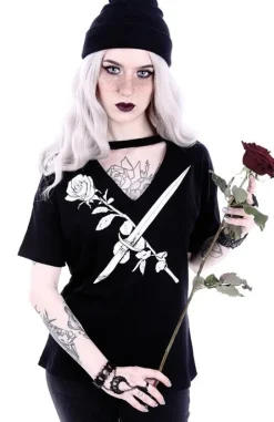 Koszulka z Różą i sztyletem V-neck z chokerem 